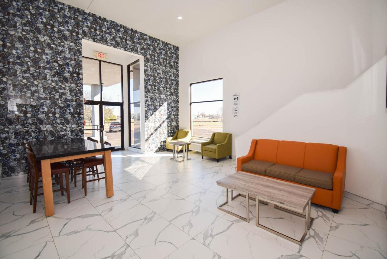Hotel Quality & Sulphur Springs