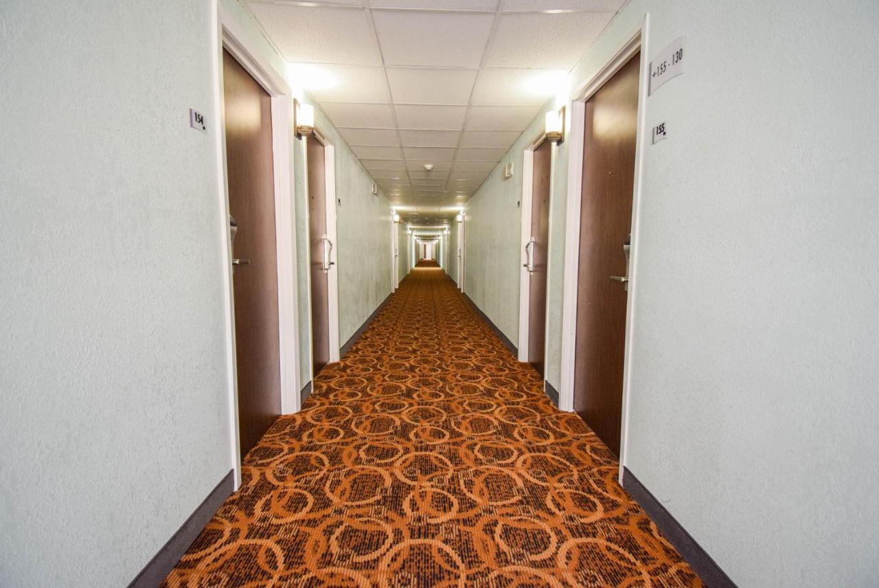 Hotel Quality & Sulphur Springs